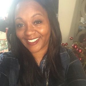 Meet your Posher, Evonne